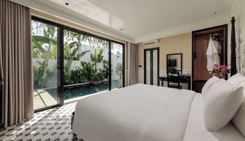 Presidential Double Room, 1 King Bed, Private Pool, Mountain View