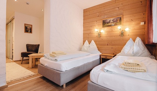 Double or Twin Room, Balcony, Courtyard View