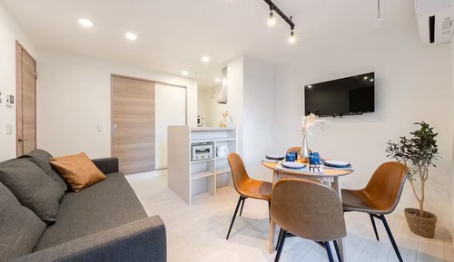 Basic Apartment, City View