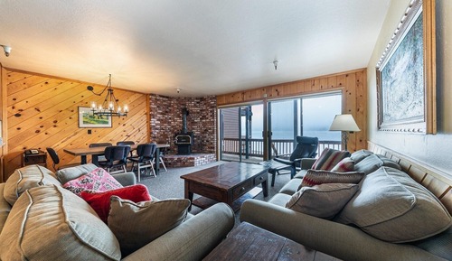 Townhome, 2 Bedrooms