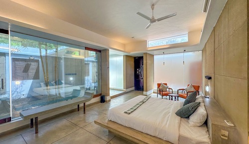 Deluxe Villa