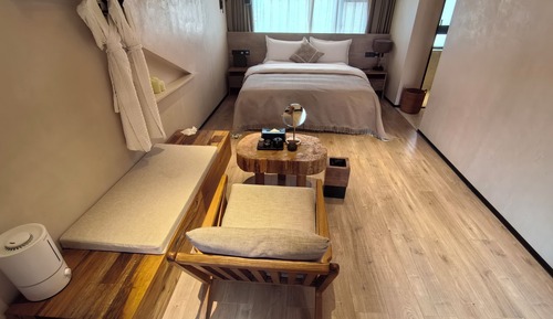 Economy Double Room, Garden View
