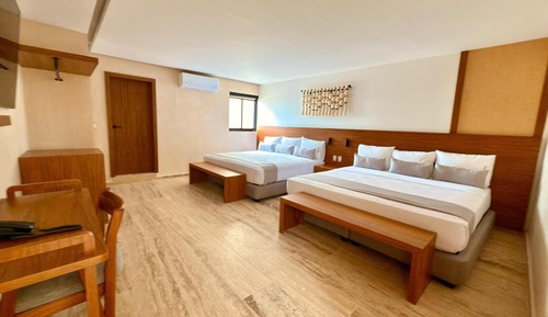 Family Double Room, City View