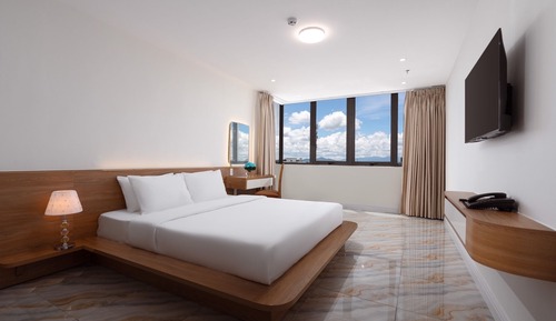 Deluxe Double Room, City View