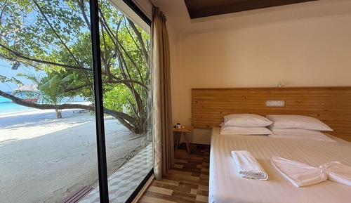 Deluxe Double or Twin Room, Sea View, Beachfront