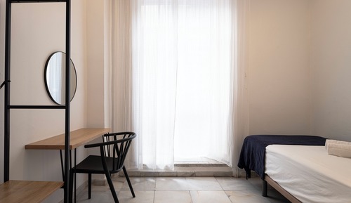 Standard Single Room, Shared Bathroom