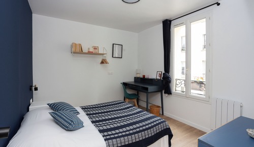 Double Room (Navy Blue)