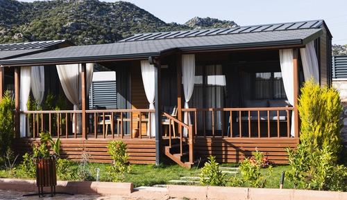 Deluxe Quadruple Room, Pool View