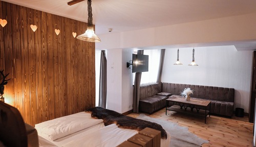 Loft, Balcony