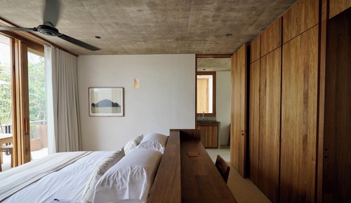 Studio, Beach View