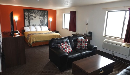 Suite, 1 King Bed, Non Smoking