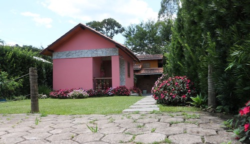Superior Chalet, 1 Queen Bed, Housekeeping, Garden View