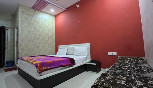 Basic Double Room