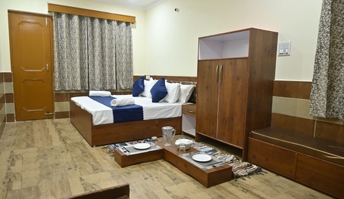 Family Twin Room