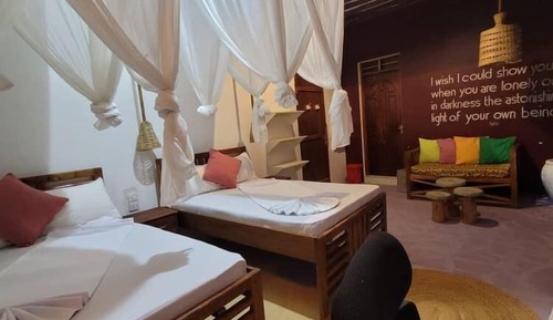 Deluxe Twin Room, Courtyard View