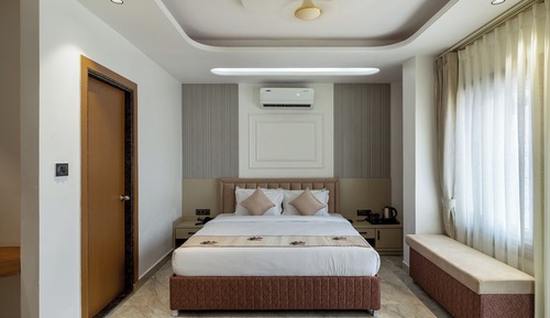 Luxury Room, Balcony, City View