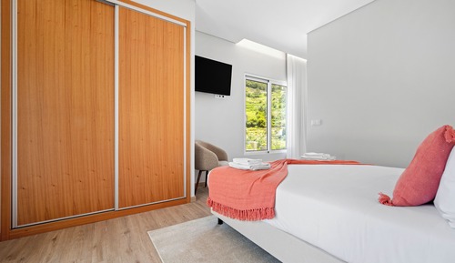 Deluxe Double Room with Extra Bed