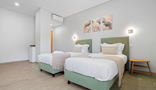 Large Double or Twin Room