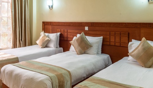 Deluxe Triple Room, Garden View