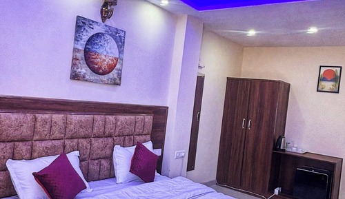 Premium Double Room, Balcony, Mountain View
