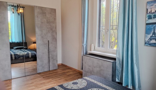 Apartment, Balcony