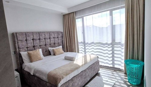 Executive Apartment, Balcony, City View