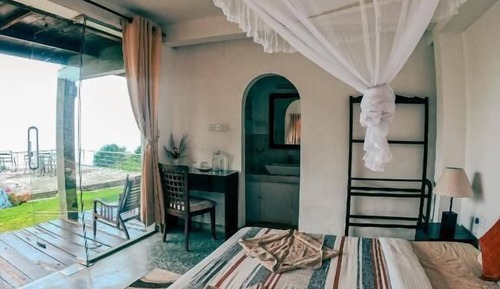 Superior Triple Room, Balcony