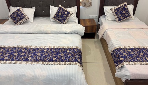 Deluxe Triple Room, City View