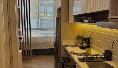Luxury Studio, City View