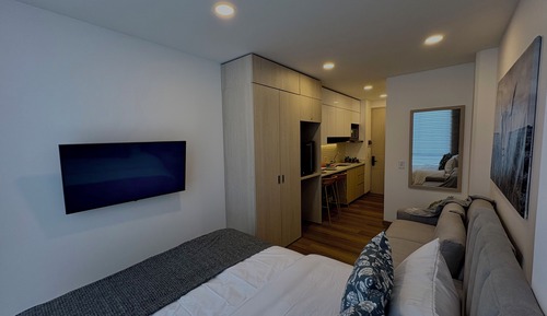 Deluxe Studio, City View