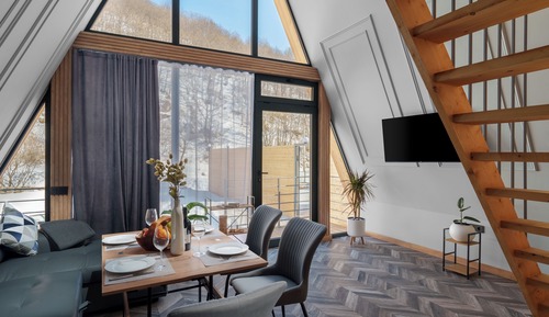 Family Cottage, River View