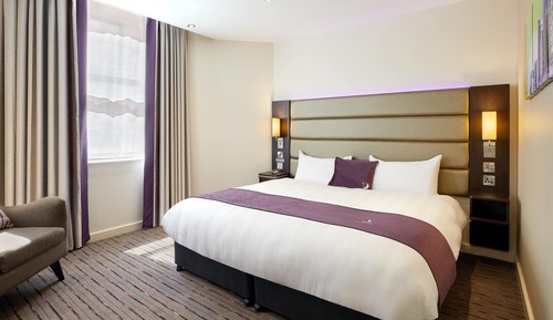 Standard Double Room, Roll-in Shower