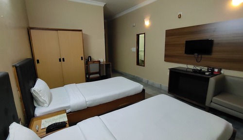 Deluxe Double or Twin Room, City View