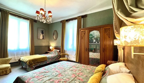 Deluxe Triple Room