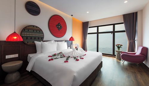 Deluxe Double or Twin Room, Valley View