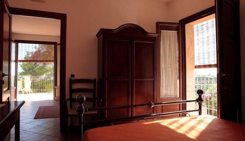 Deluxe Quadruple Room, Partial Sea View