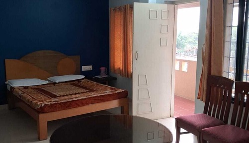 Deluxe Triple Room, Balcony, City View