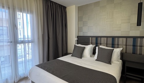 Deluxe Sea View
