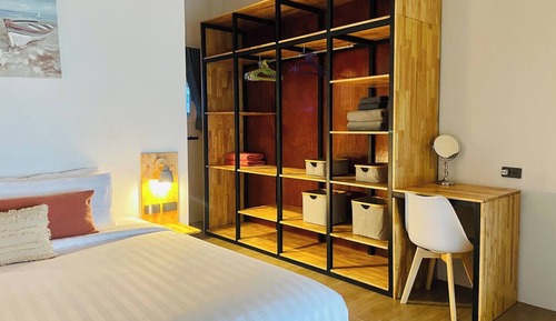 Deluxe Villa, 1 King Bed with Sofa bed, Sea View, Beachfront