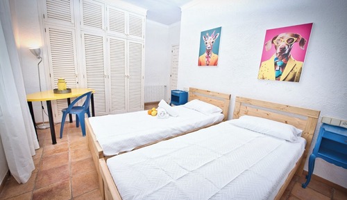 Junior Double or Twin Room, Garden View (Llìvia)