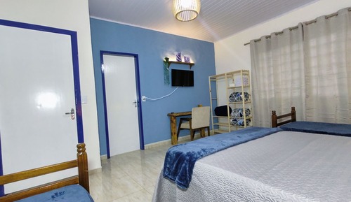 Family Room, Multiple Beds