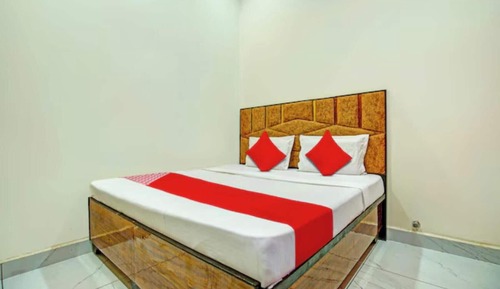 Deluxe Double Room, Balcony, City View
