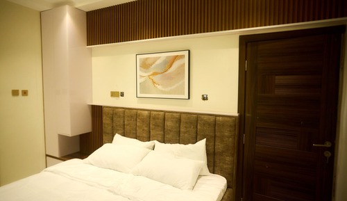 Executive Suite, Mountain View