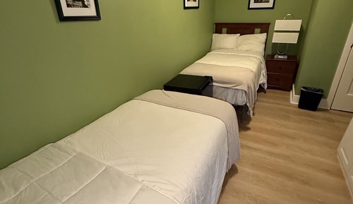 Standard Double or Twin Room, Half Bath