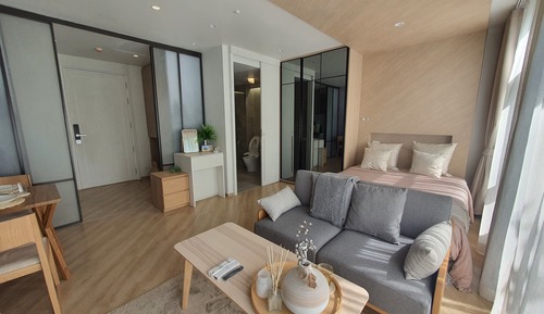 Basic Single Room, City View