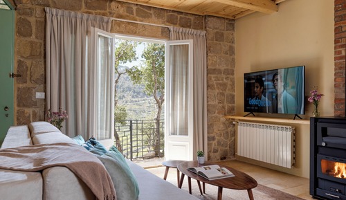 Superior Double Room, Balcony, Mountain View