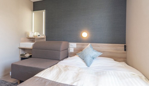 [Without Breakfast] Double Bed With Sofa Room