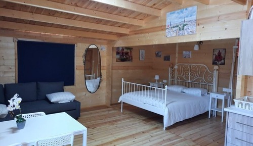 Chalet, Garden View