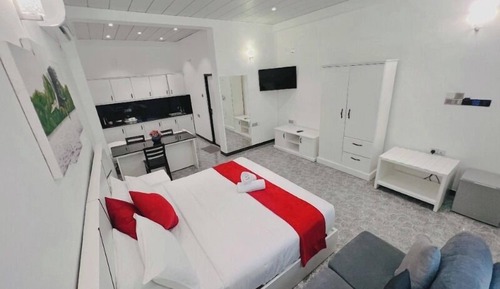 Luxury Suite