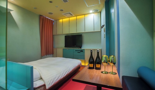 Economy Single Room, Smoking